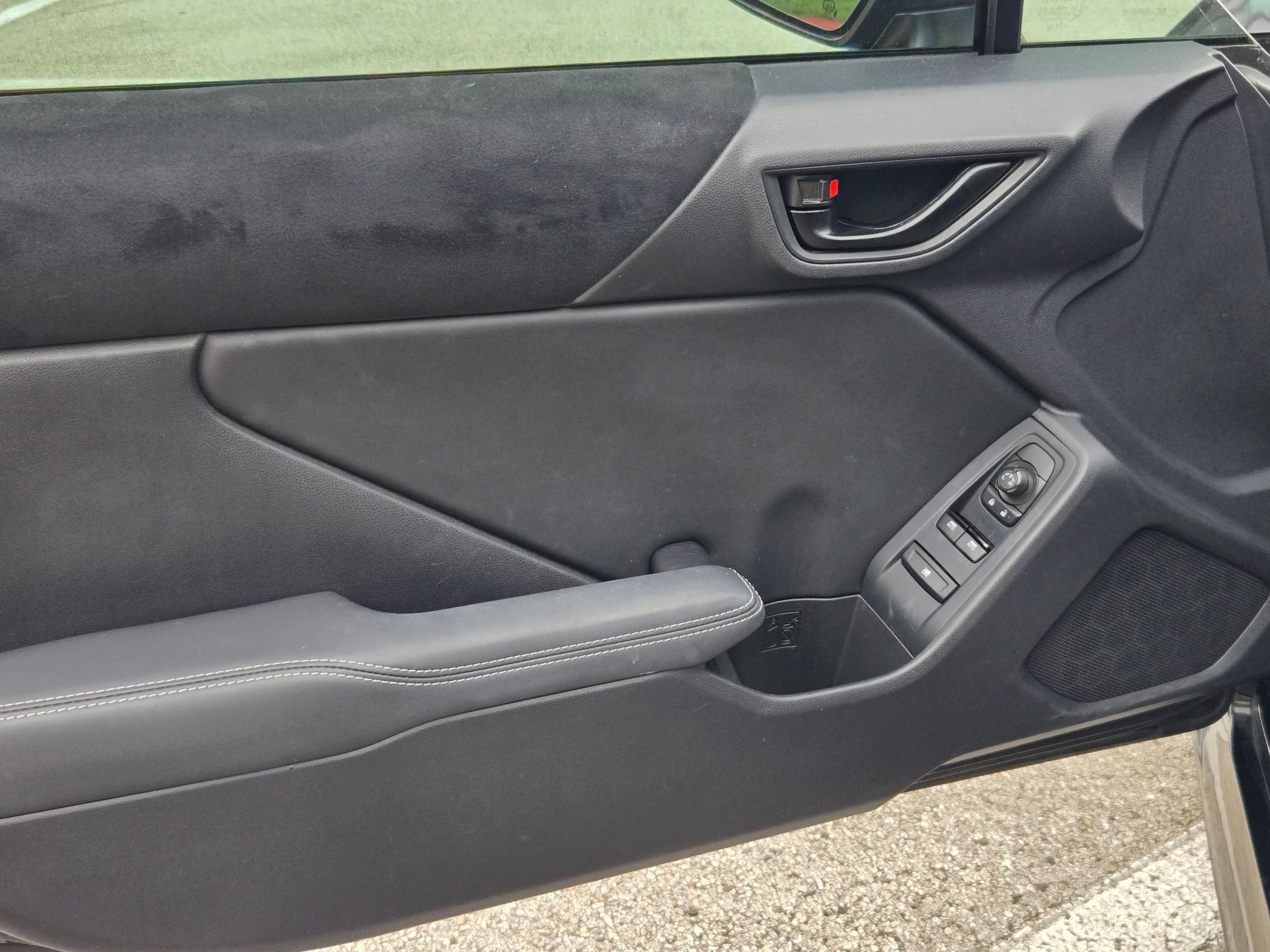 Used 2023 Toyota GR86 Premium RWD image 10