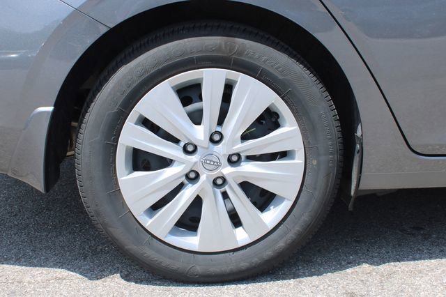 Used 2024 Nissan Sentra S FWD image 34