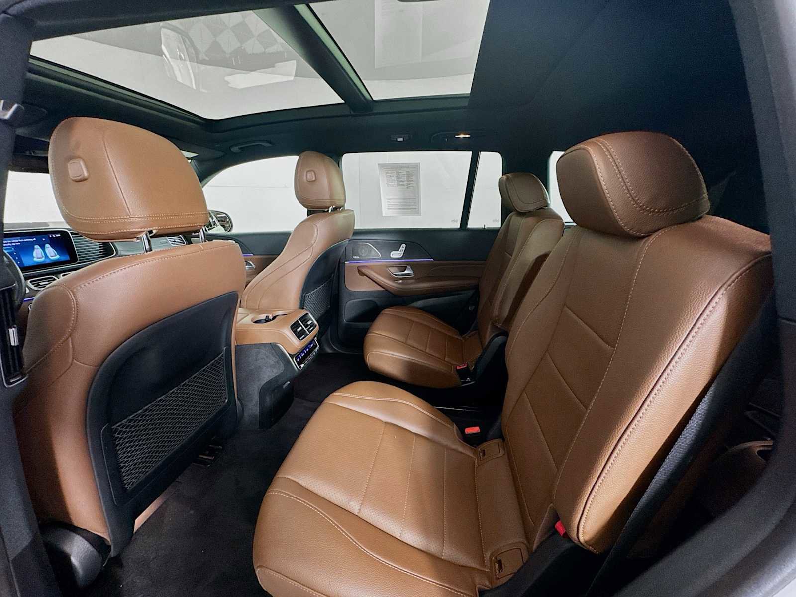 Used 2024 Mercedes-Benz GLS 450 4MATIC image 24