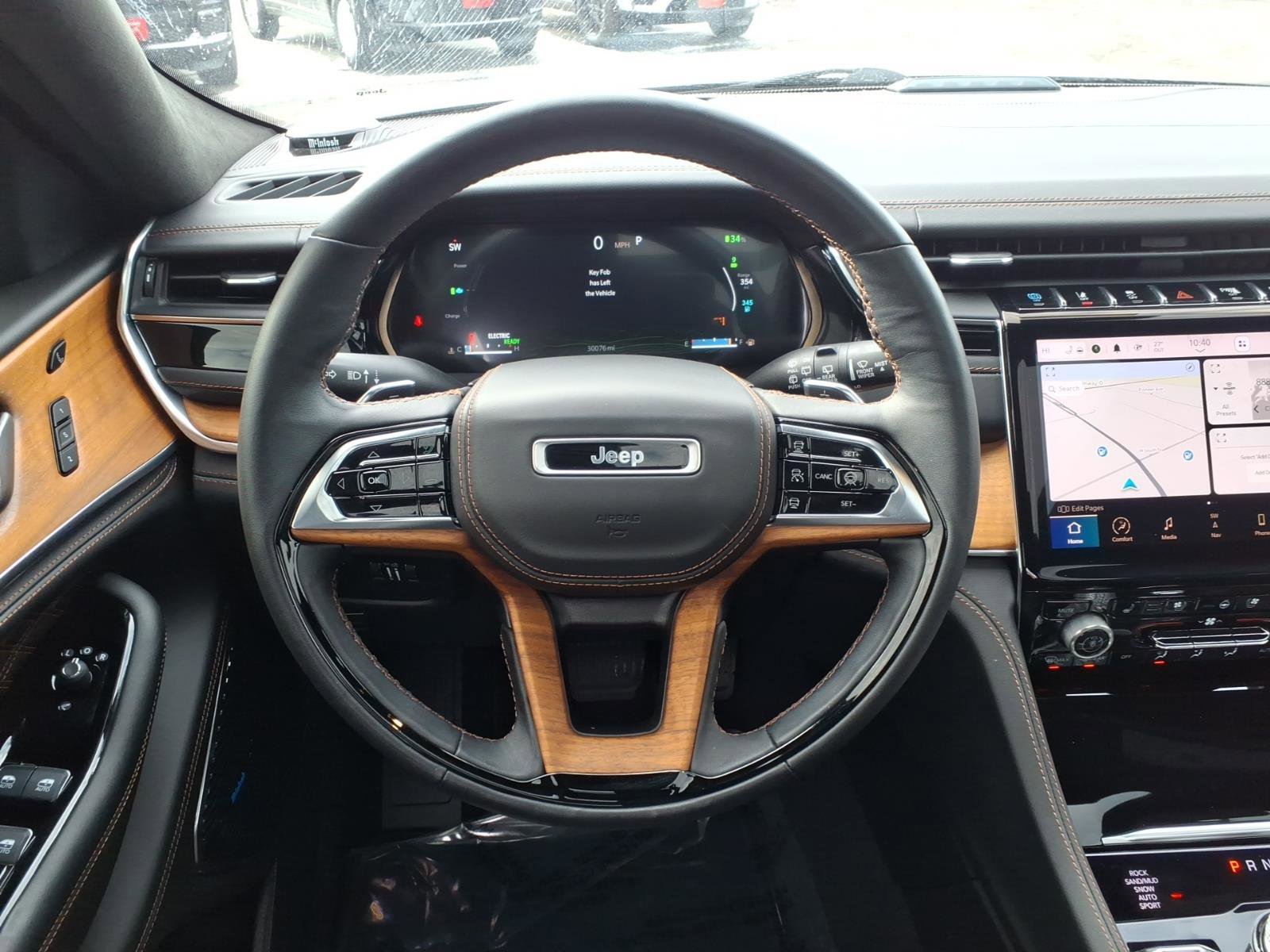 Used 2022 Jeep Grand Cherokee Summit image 14