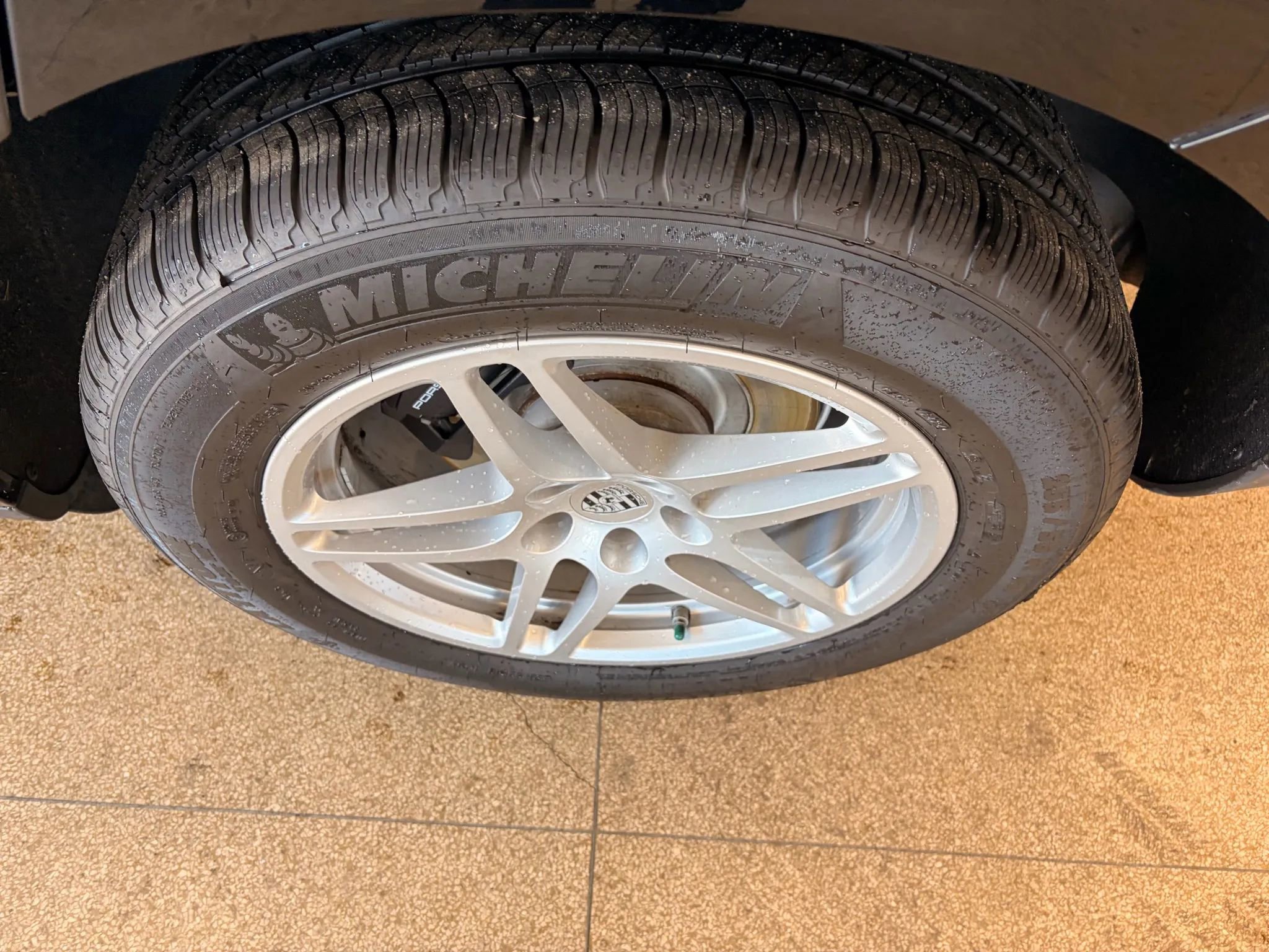 Used 2020 Porsche Macan Sport Edition image 40