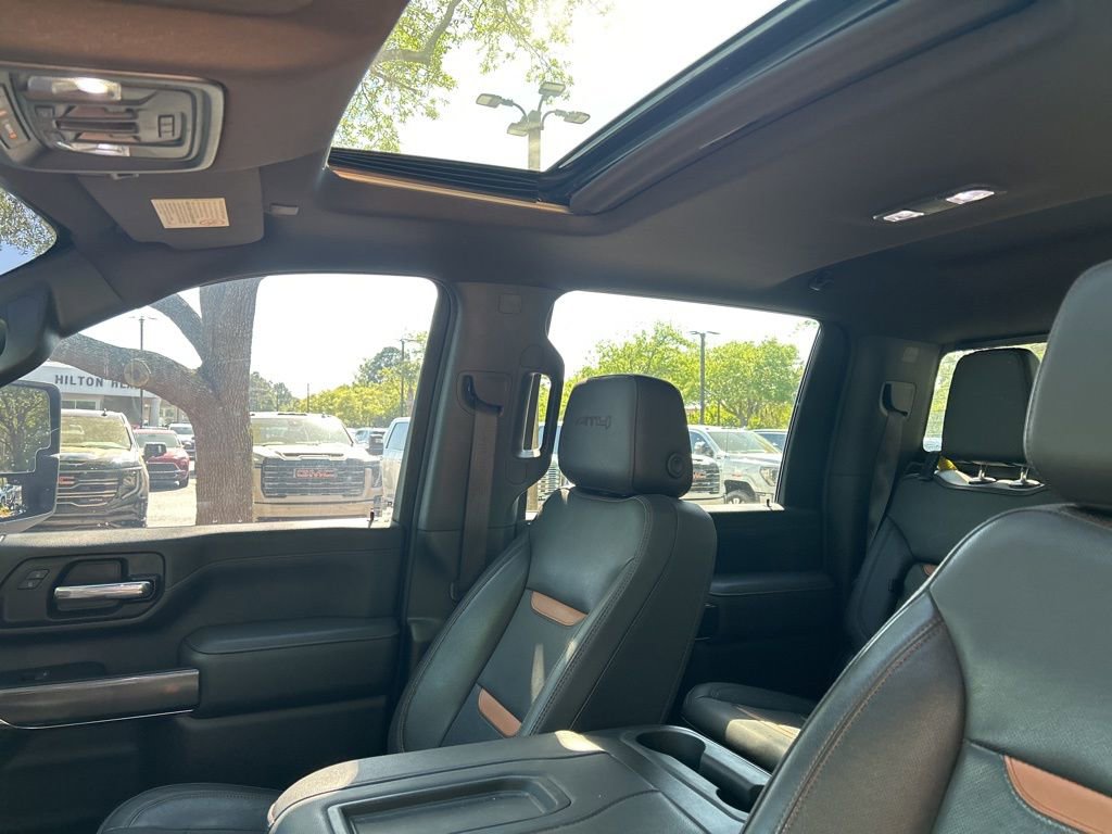 Used 2022 GMC Sierra 2500 AT4 w/ AT4 Preferred Package image 12