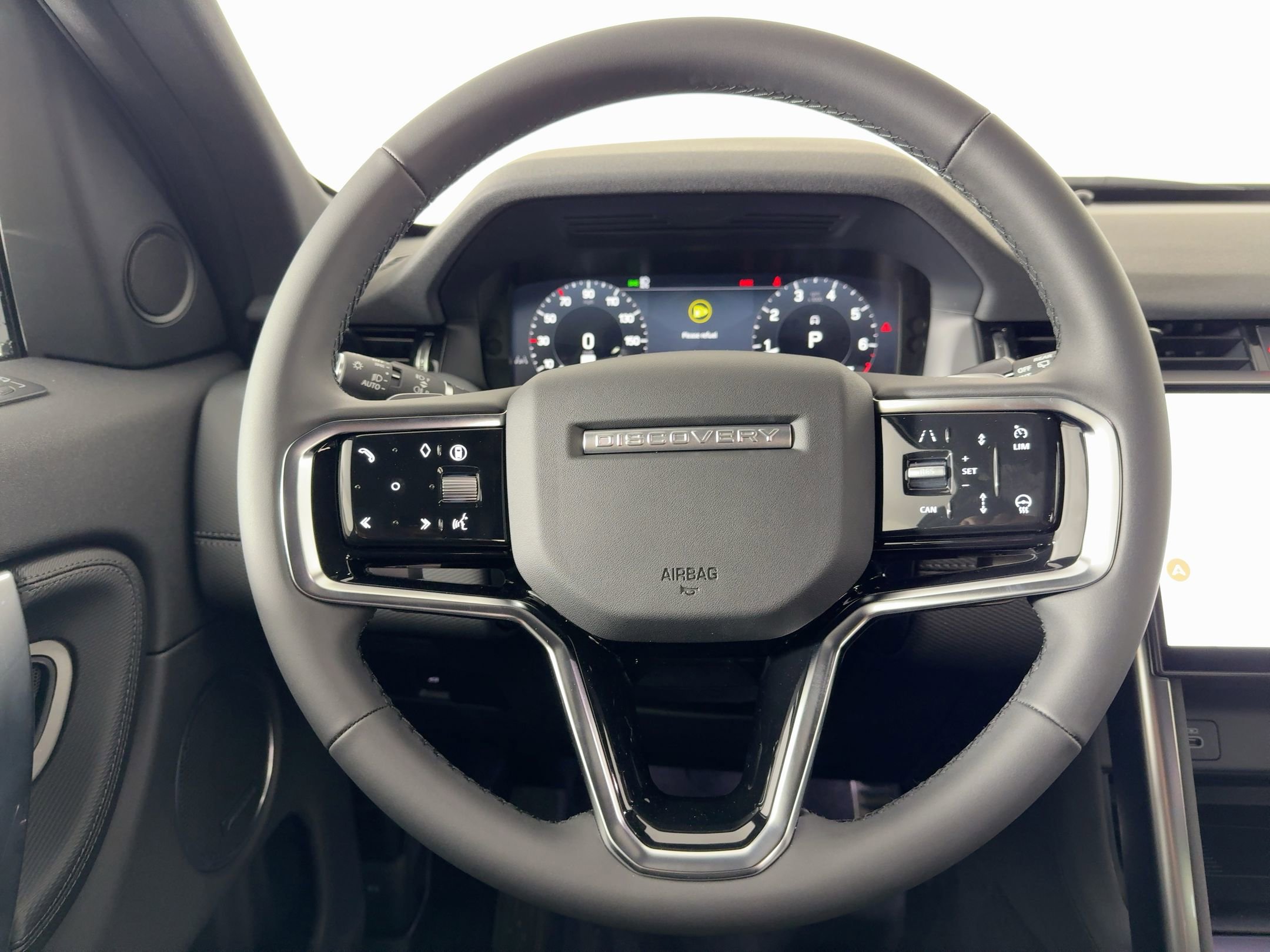 New 2026 Land Rover Discovery Sport Landmark image 17