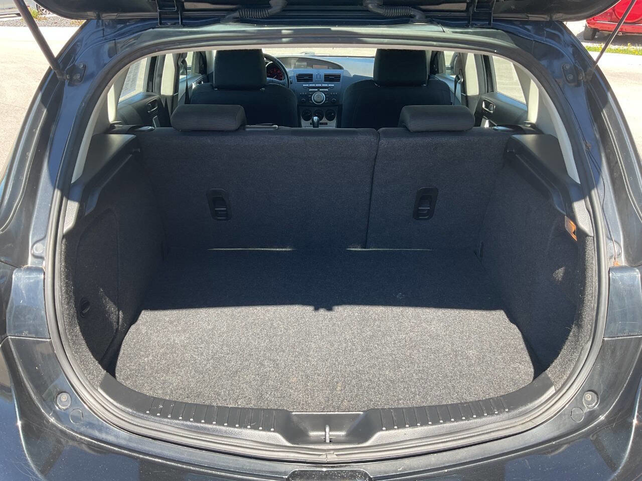 Used 2010 MAZDA MAZDA3 s Sport FWD image 28
