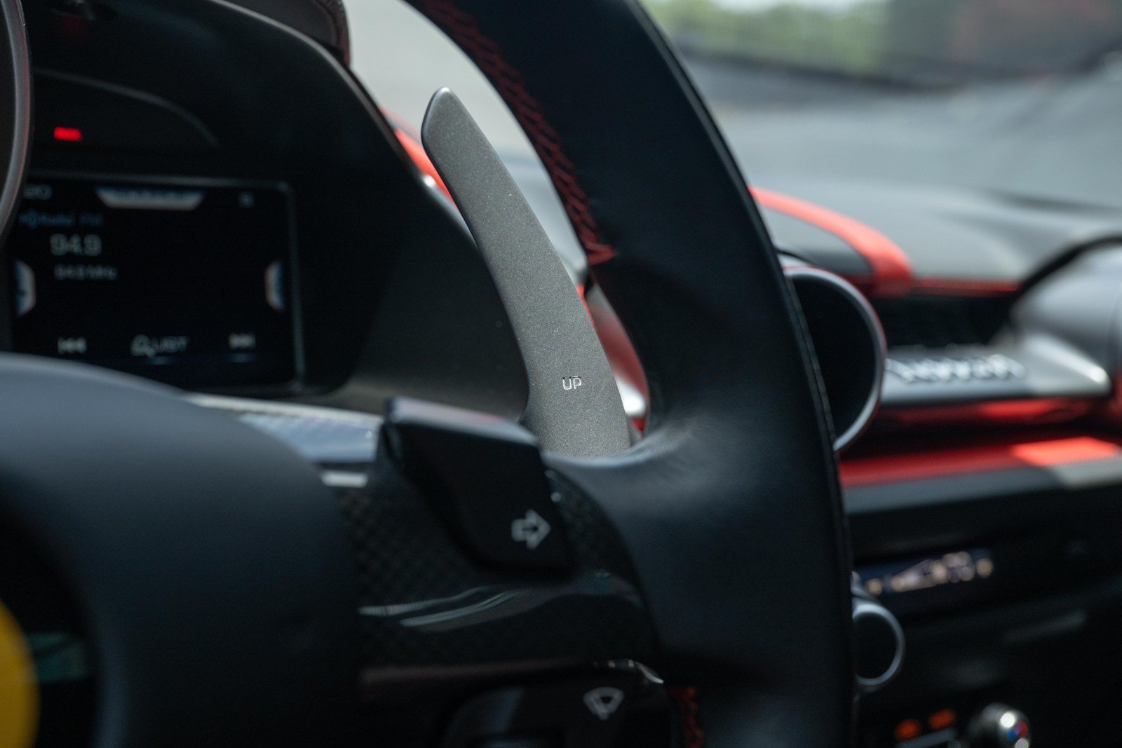 Used 2021 Ferrari 812 GTS RWD image 35