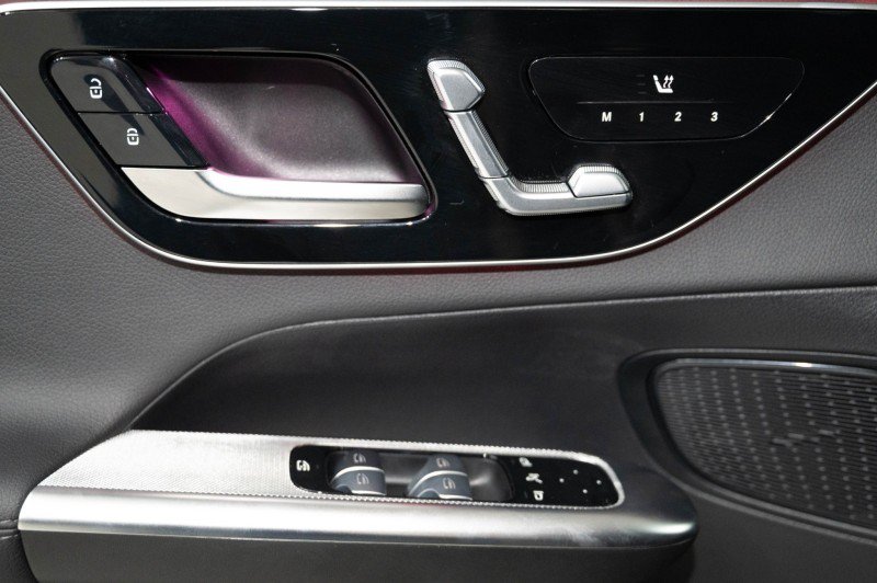 Certified 2026 Mercedes-Benz GLC 300 4MATIC image 19