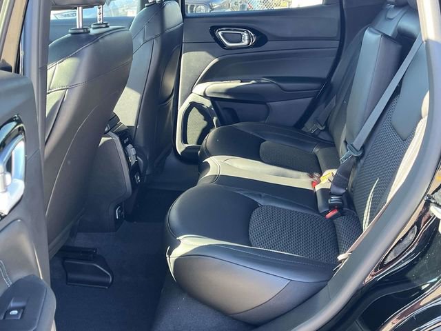 New 2026 Jeep Compass Latitude image 12