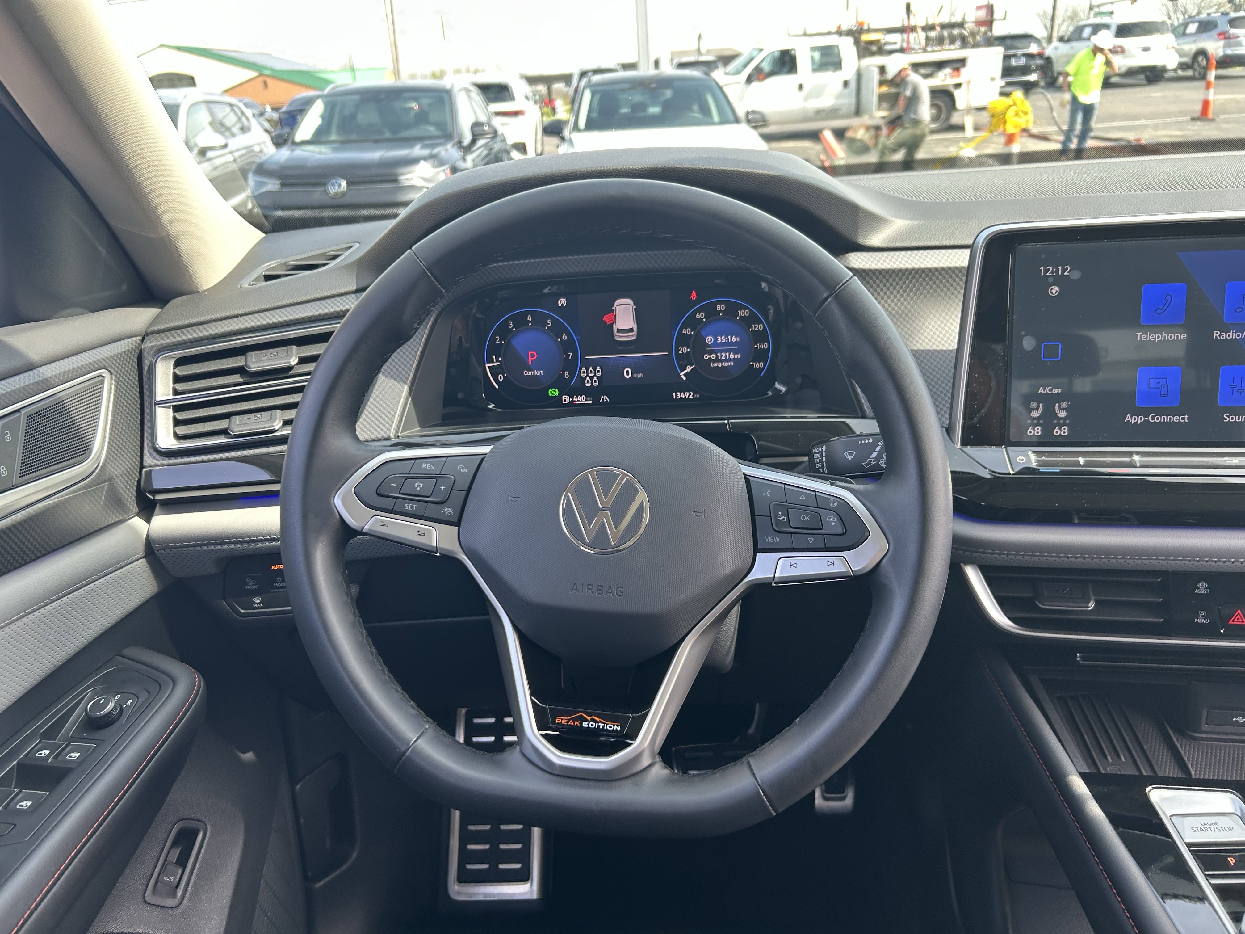 Certified 2025 Volkswagen Atlas Peak Edition SE AWD/4WD image 10