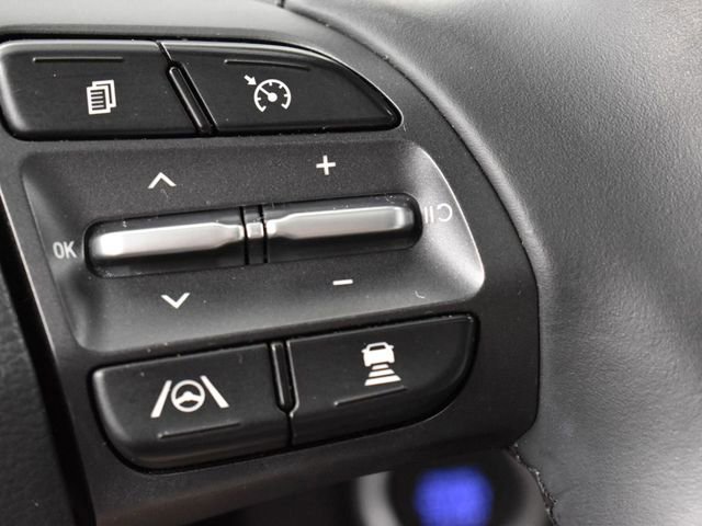 Used 2022 Hyundai Kona Limited image 25