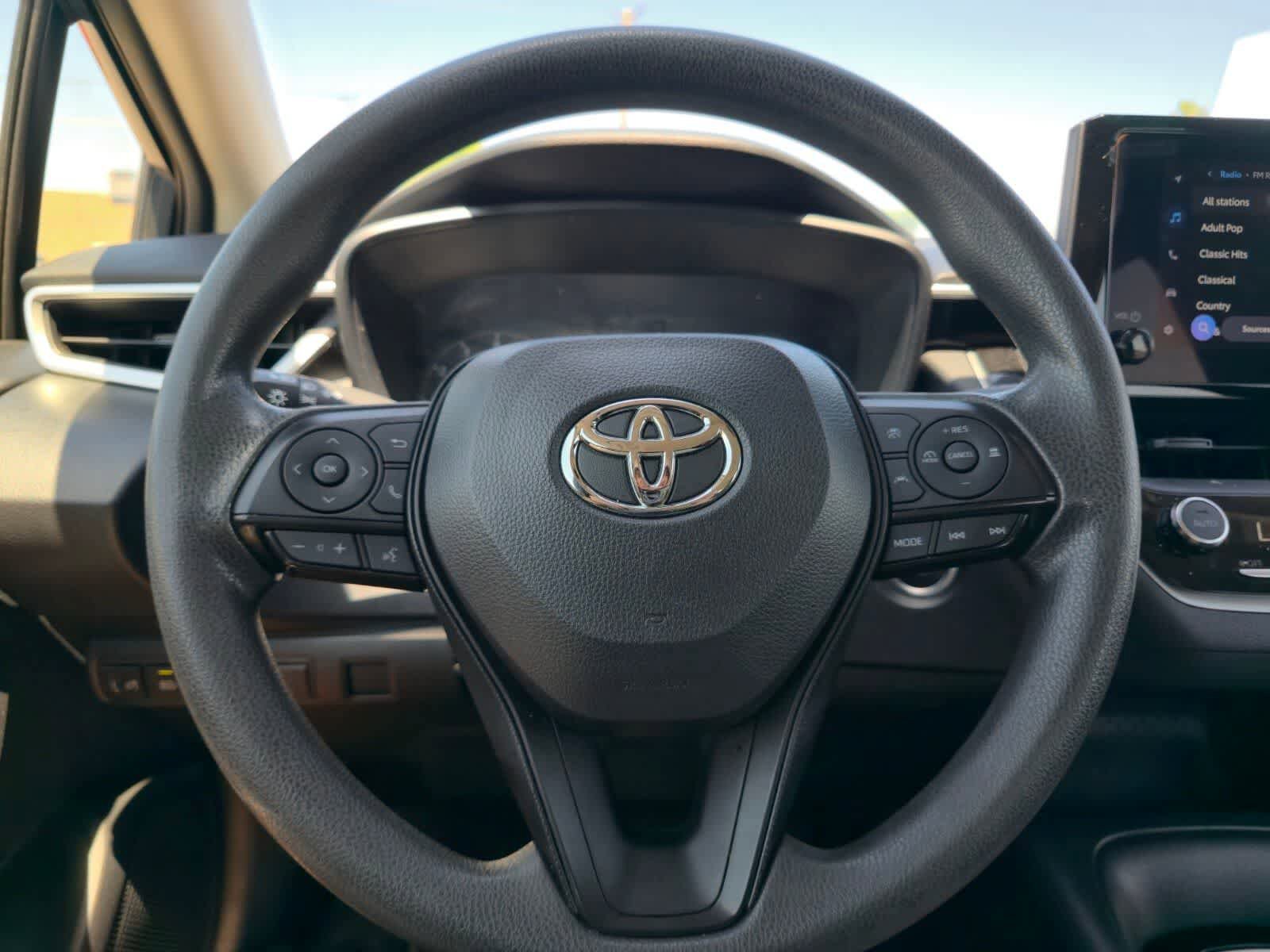 Used 2024 Toyota Corolla LE w/ LE Convenience Package FWD image 21