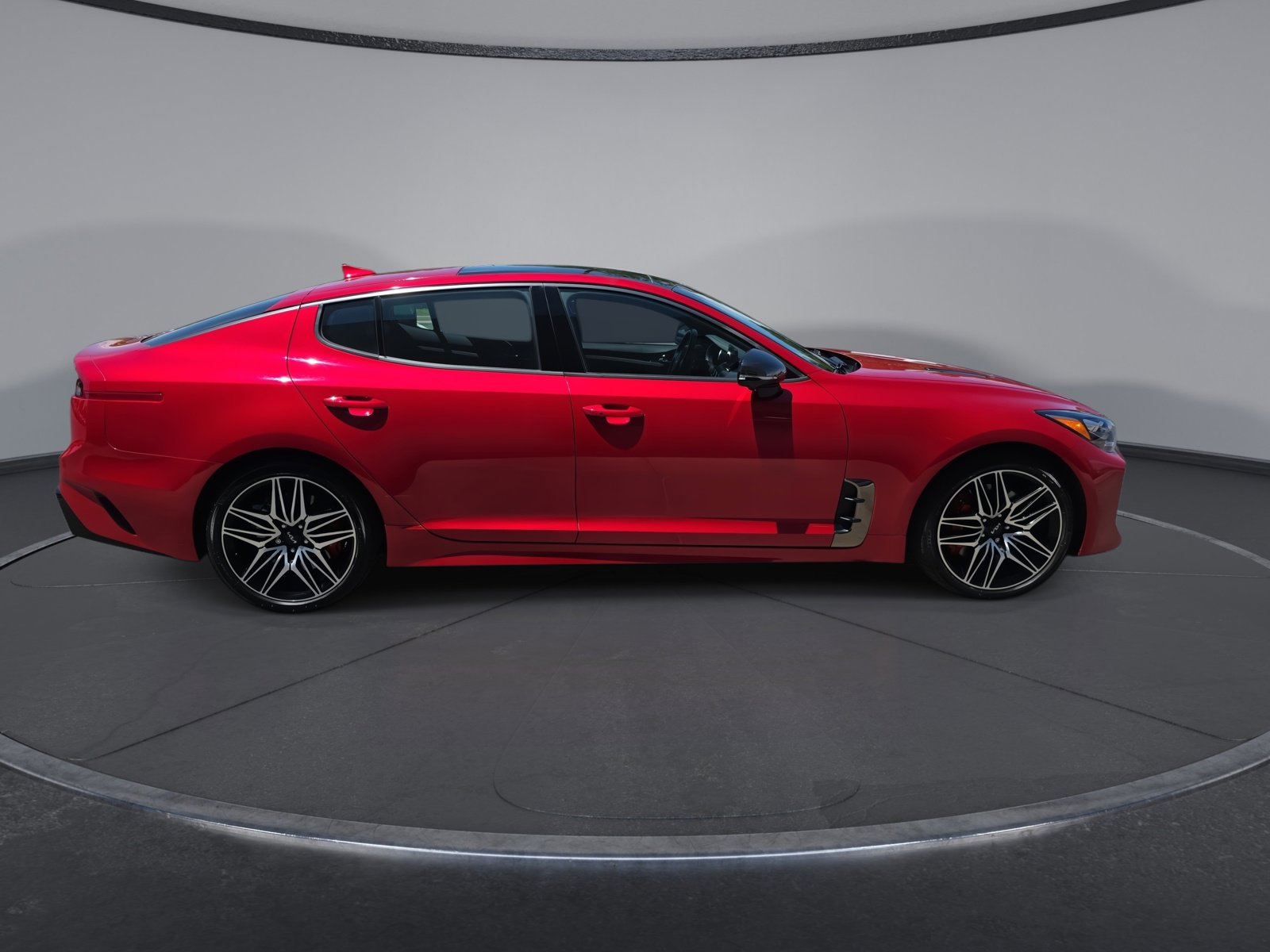 Used 2022 Kia Stinger GT2 AWD/4WD image 9