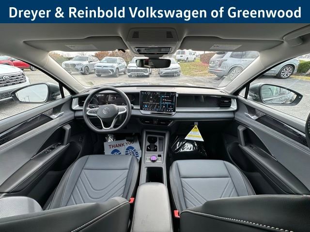 New 2026 Volkswagen Tiguan SE image 11