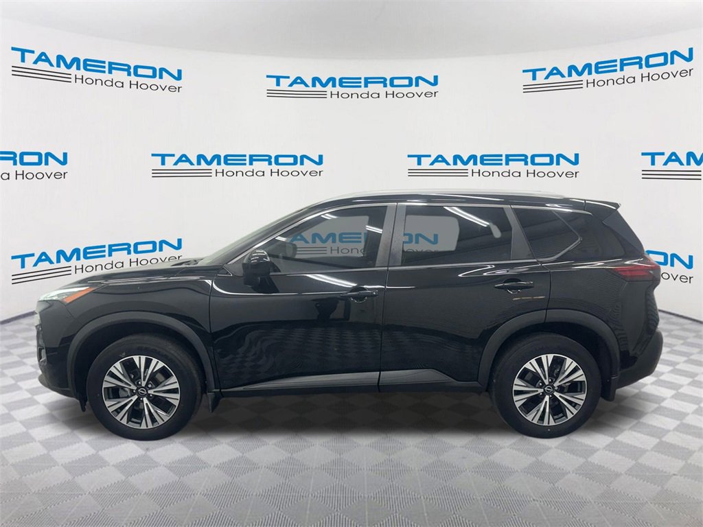 Used 2023 Nissan Rogue SV w/ SV Premium B Package image 2