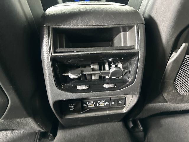 Certified 2023 Jeep Grand Cherokee Limited image 18