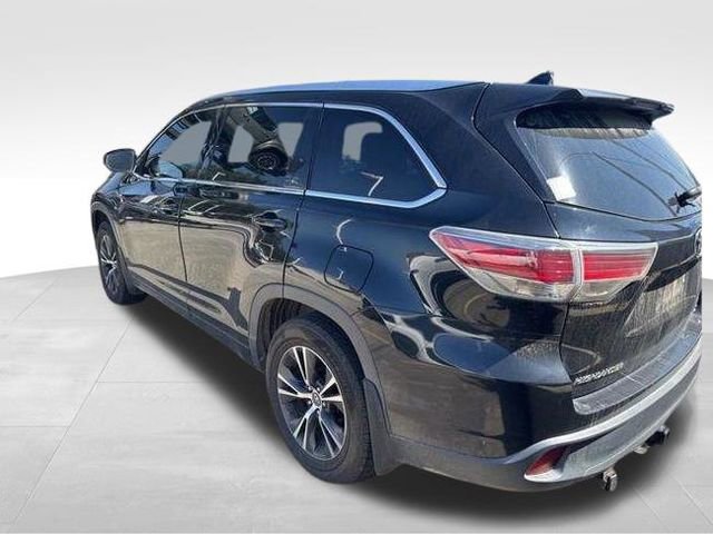 Used 2016 Toyota Highlander XLE image 10