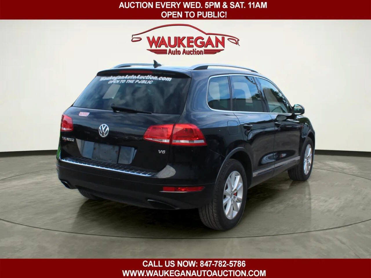Used 2013 Volkswagen Touareg Executive AWD/4WD image 5