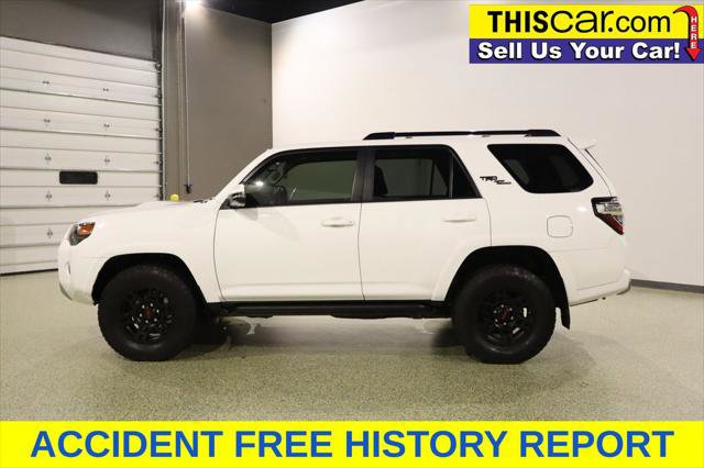 Used 2024 Toyota 4Runner TRD Off-Road Premium w/ Moonroof Package AWD/4WD image 4