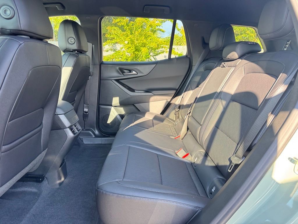 New 2026 Chevrolet Equinox LT w/ Convenience Package II image 15