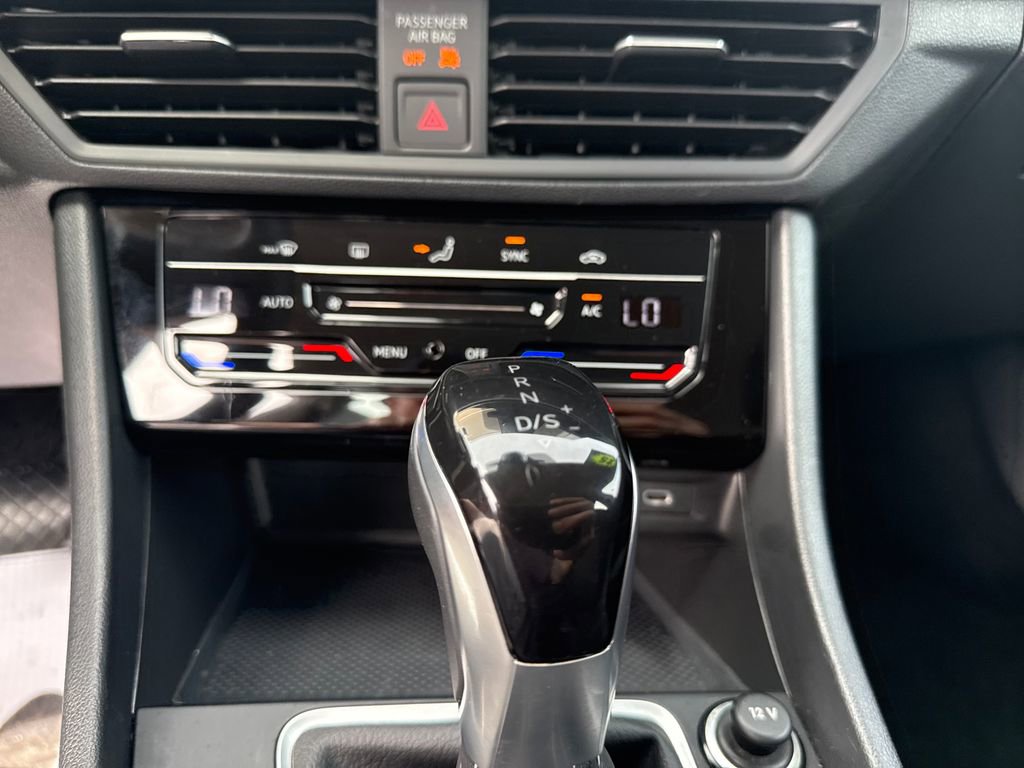 Used 2025 Volkswagen Jetta S FWD image 19