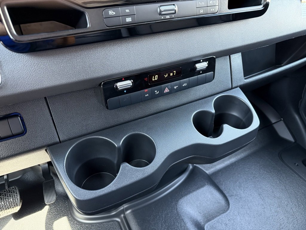 New 2025 Mercedes-Benz Sprinter 2500 image 22