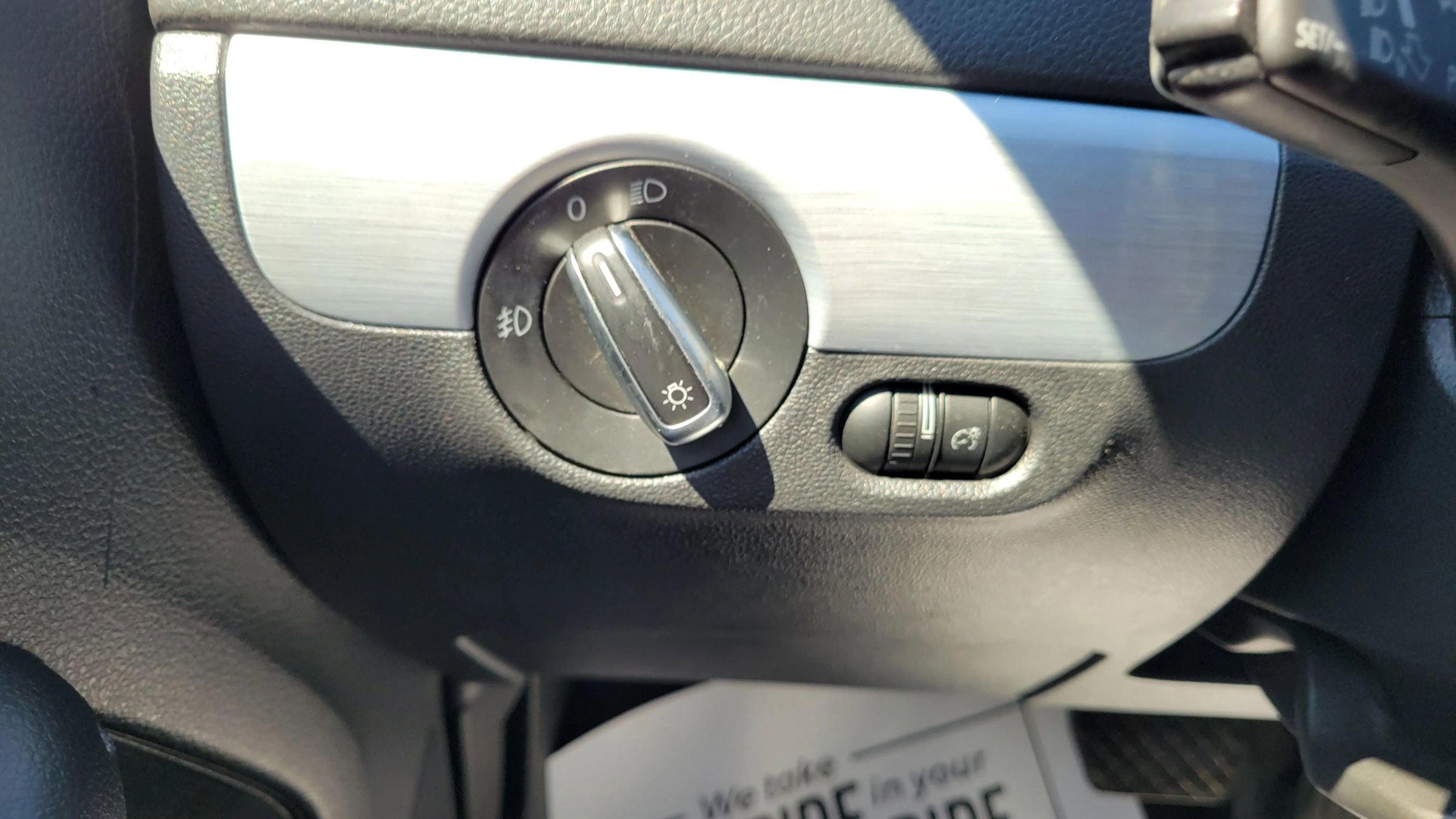 Used 2014 Volkswagen Jetta SEL Premium image 23
