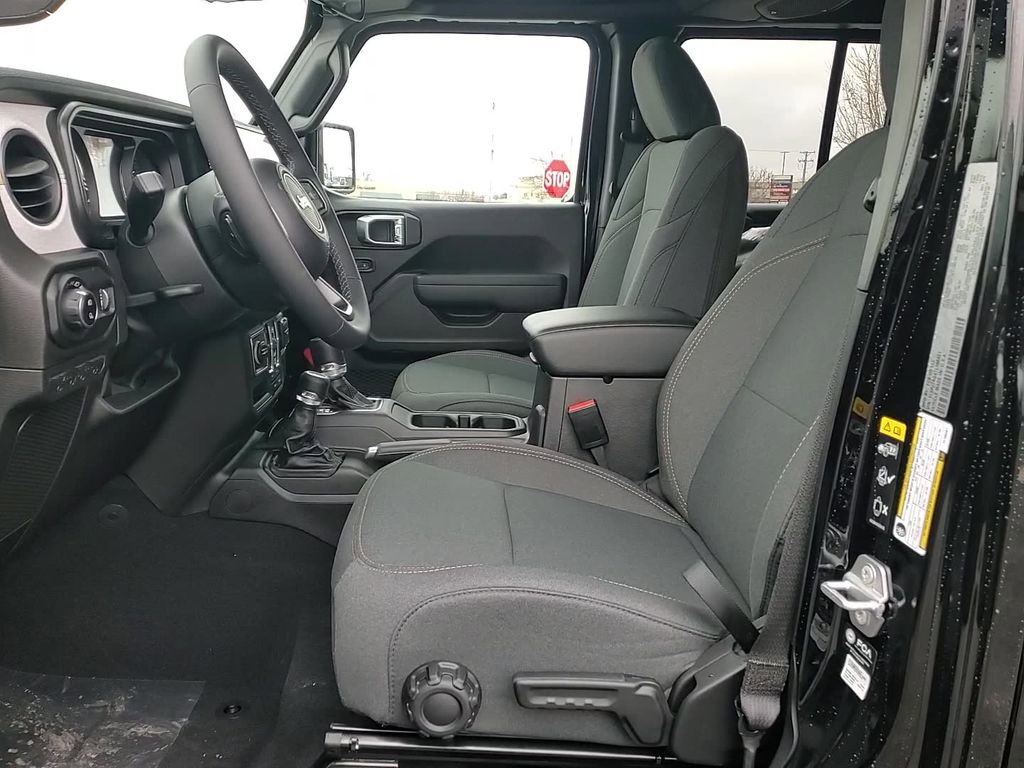 New 2026 Jeep Gladiator Sport image 11