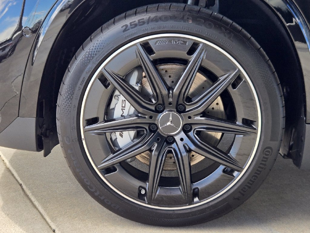 New 2026 Mercedes-Benz GLA 35 AMG 4MATIC image 8
