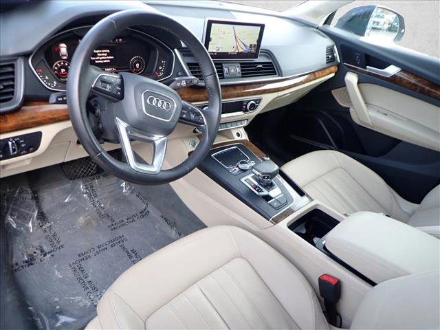 Used 2018 Audi Q5 Premium Plus w/ Premium Plus Package image 11