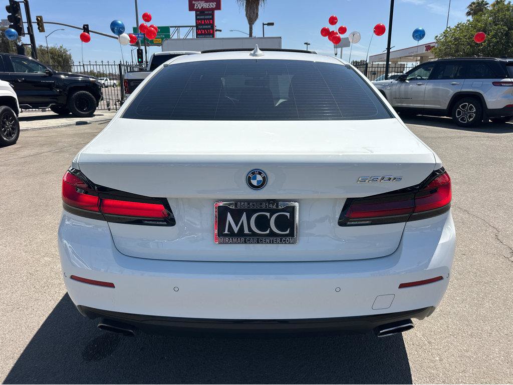 Used 2023 BMW 530e RWD image 12