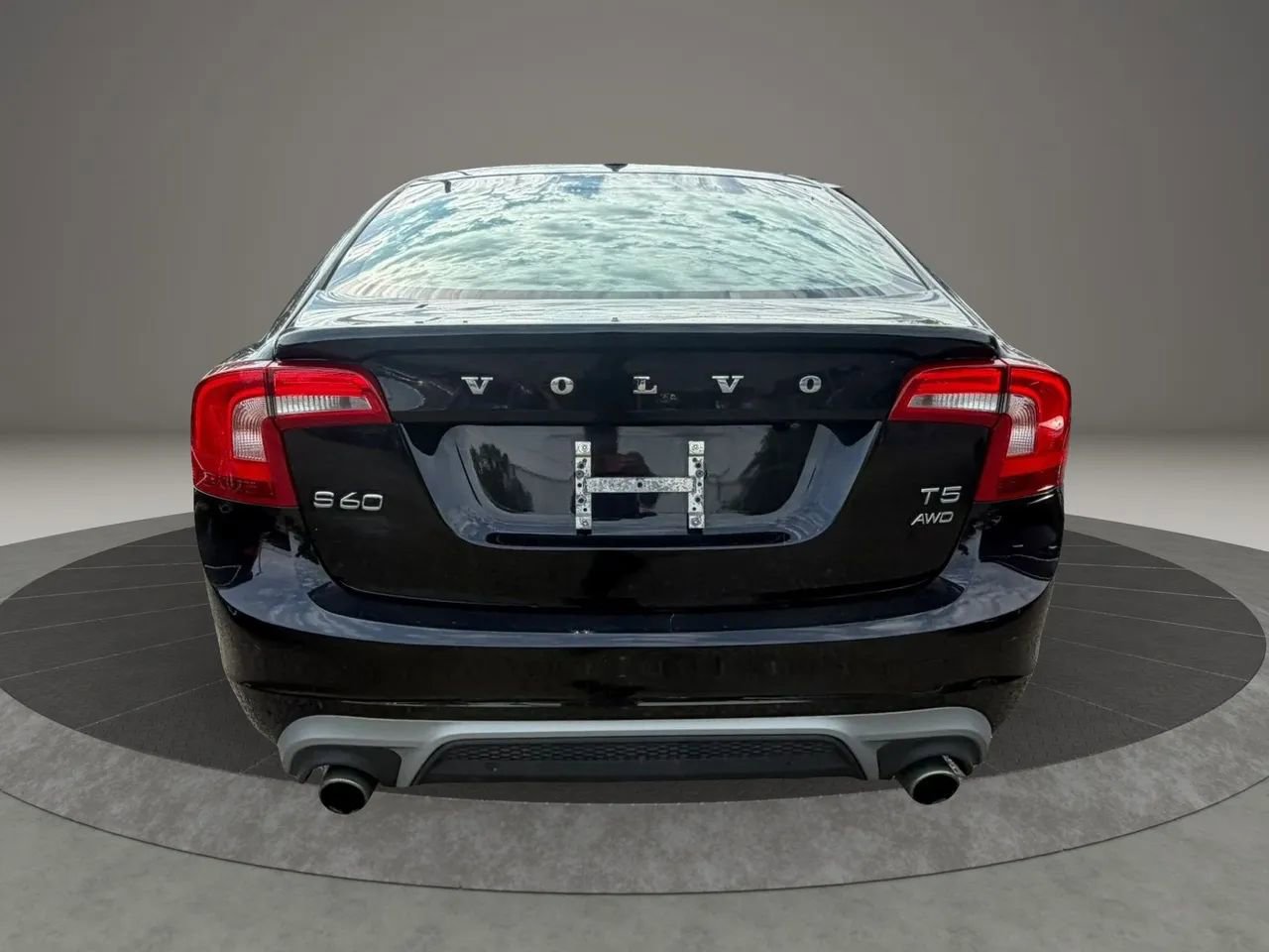 Used 2018 Volvo S60 T5 Dynamic w/ Vision Package AWD/4WD image 6
