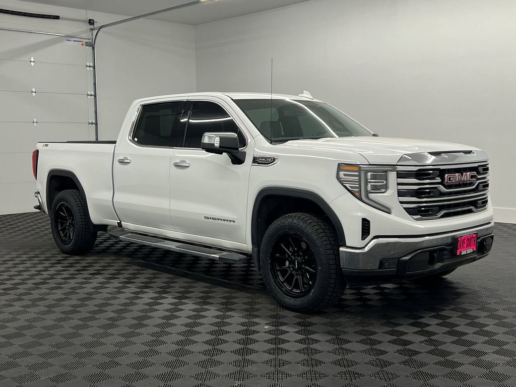 Used 2024 GMC Sierra 1500 SLT AWD/4WD image 7