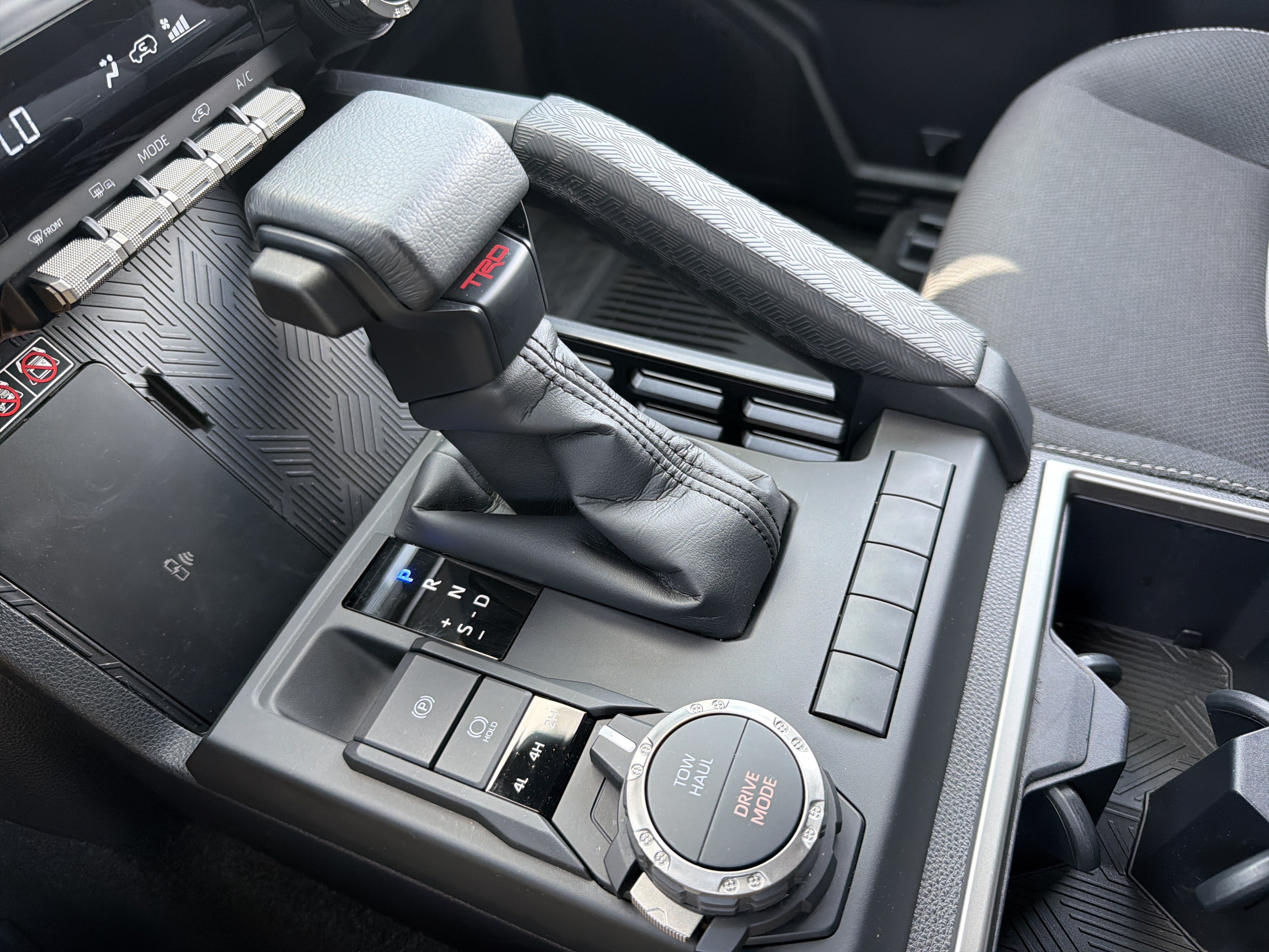 Certified 2026 Toyota 4Runner TRD Sport AWD/4WD image 9