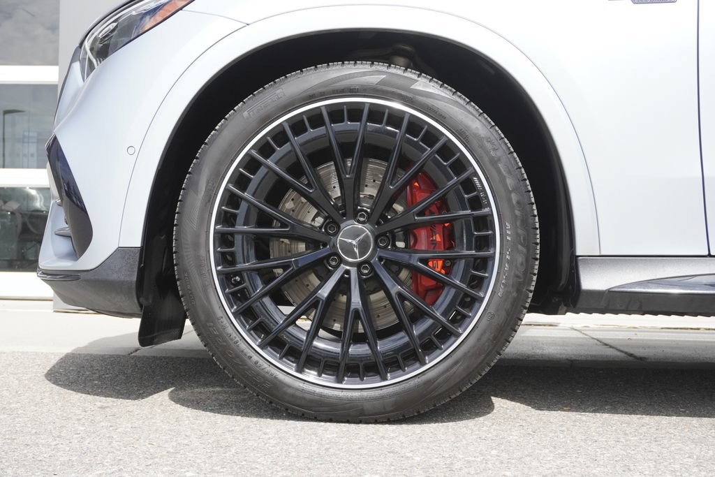 Used 2024 Mercedes-Benz GLC 43 AMG 4MATIC image 34