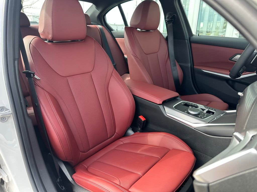 Certified 2025 BMW 330i xDrive Sedan w/ Premium Package image 14