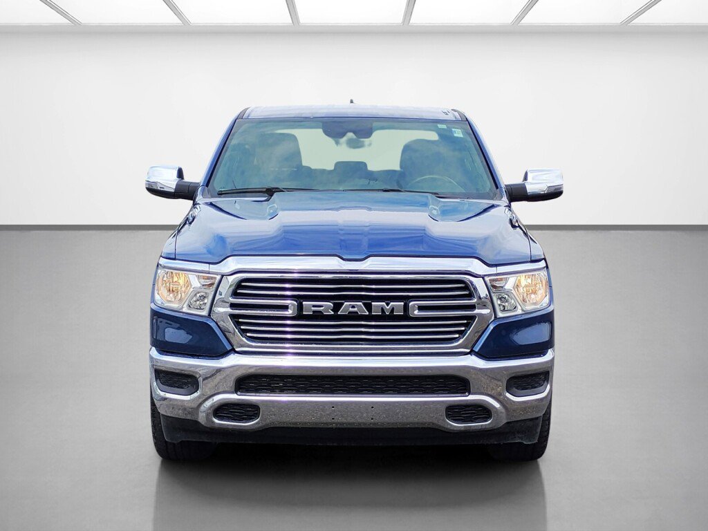 Used 2024 RAM 1500 Laramie AWD/4WD image 8