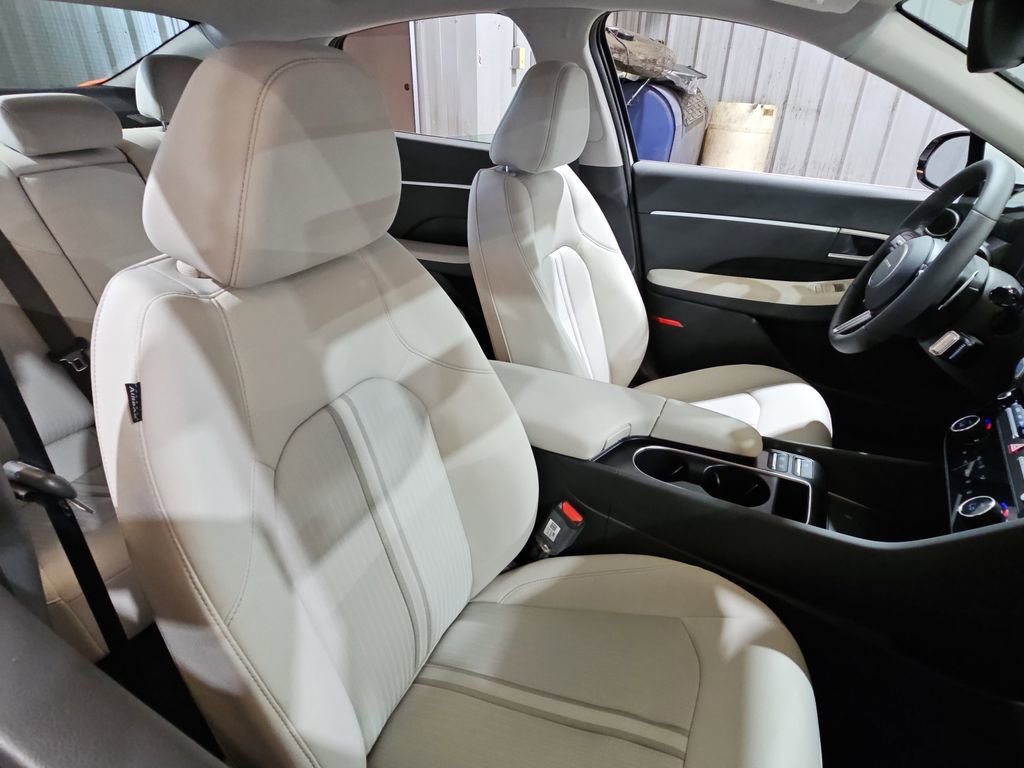 New 2026 Hyundai Sonata SEL AWD/4WD image 10