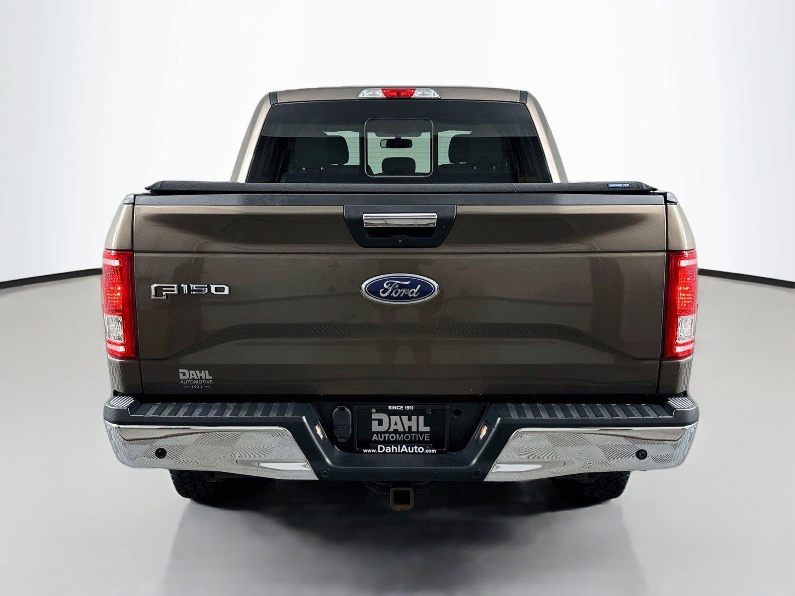 Used 2016 Ford F150 XLT w/ Equipment Group 302A Luxury AWD/4WD image 12