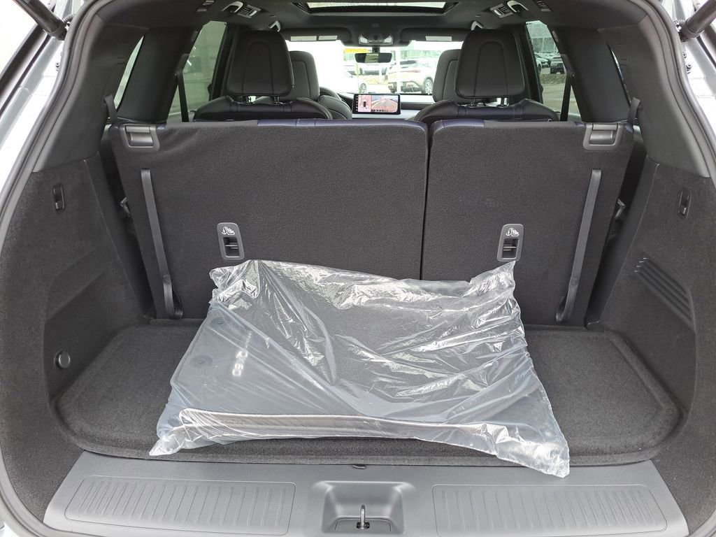 New 2026 INFINITI QX60 Sport w/ Dark Cargo Package image 22