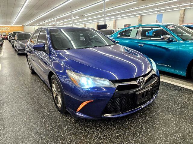 Used 2015 Toyota Camry XLE image 3