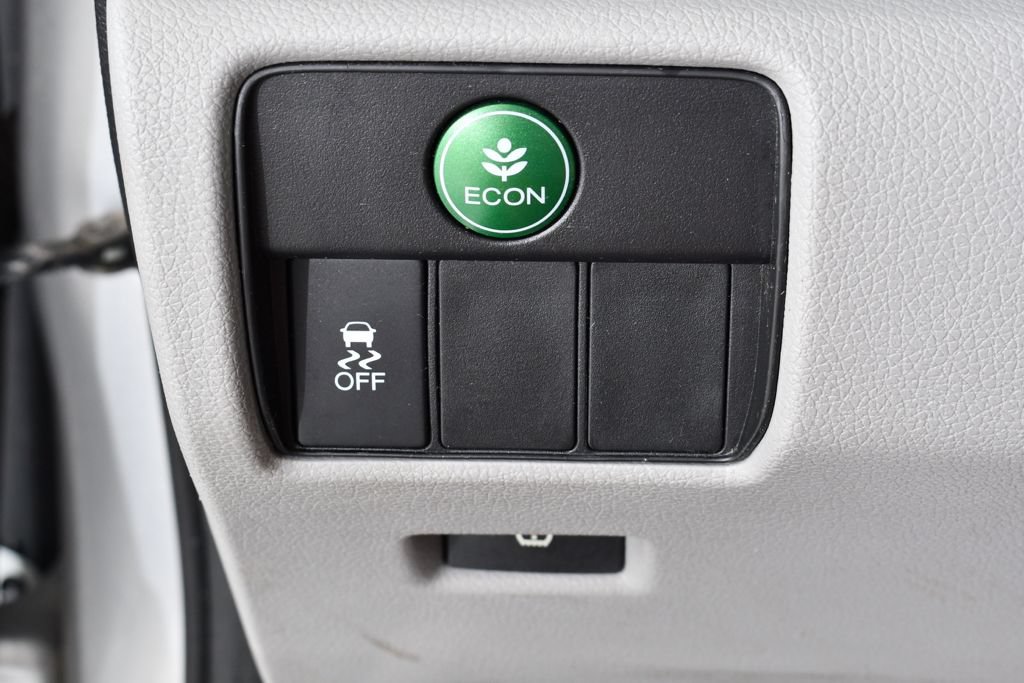 Used 2013 Honda Accord LX image 30