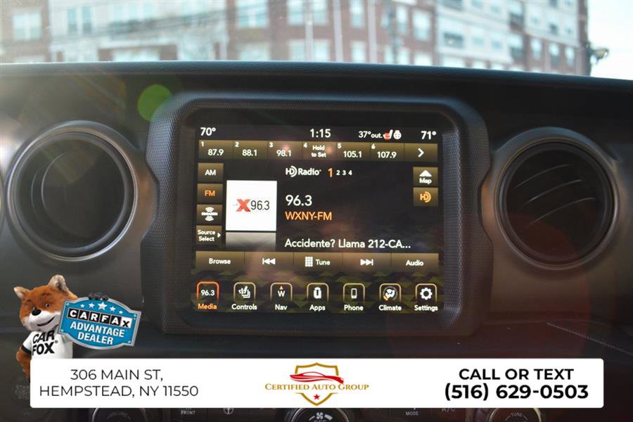 Used 2022 Jeep Gladiator Willys image 18