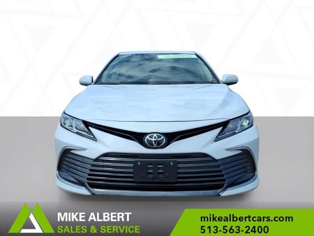 Used 2023 Toyota Camry LE FWD image 2