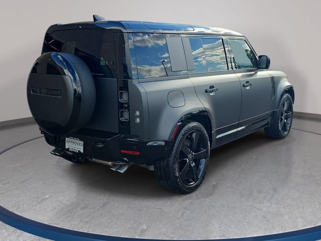 Certified 2025 Land Rover Defender 110 V8 AWD/4WD image 6