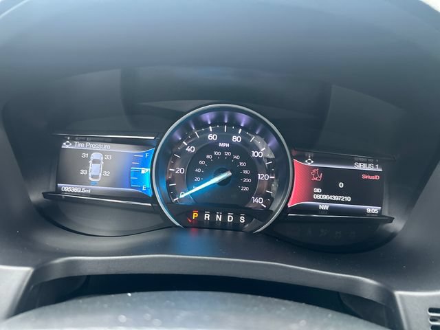 Used 2018 Ford Explorer Limited w/ Ford Safe & Smart Package FWD image 15