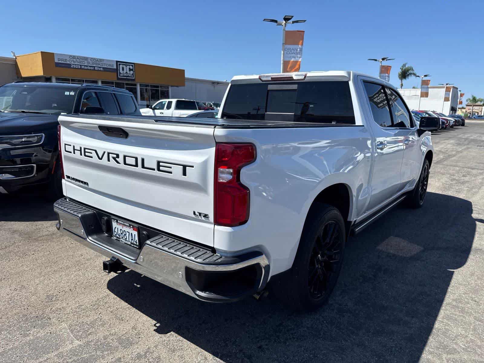 Used 2021 Chevrolet Silverado 1500 LTZ w/ LPO, Dark Essentials Package RWD image 15