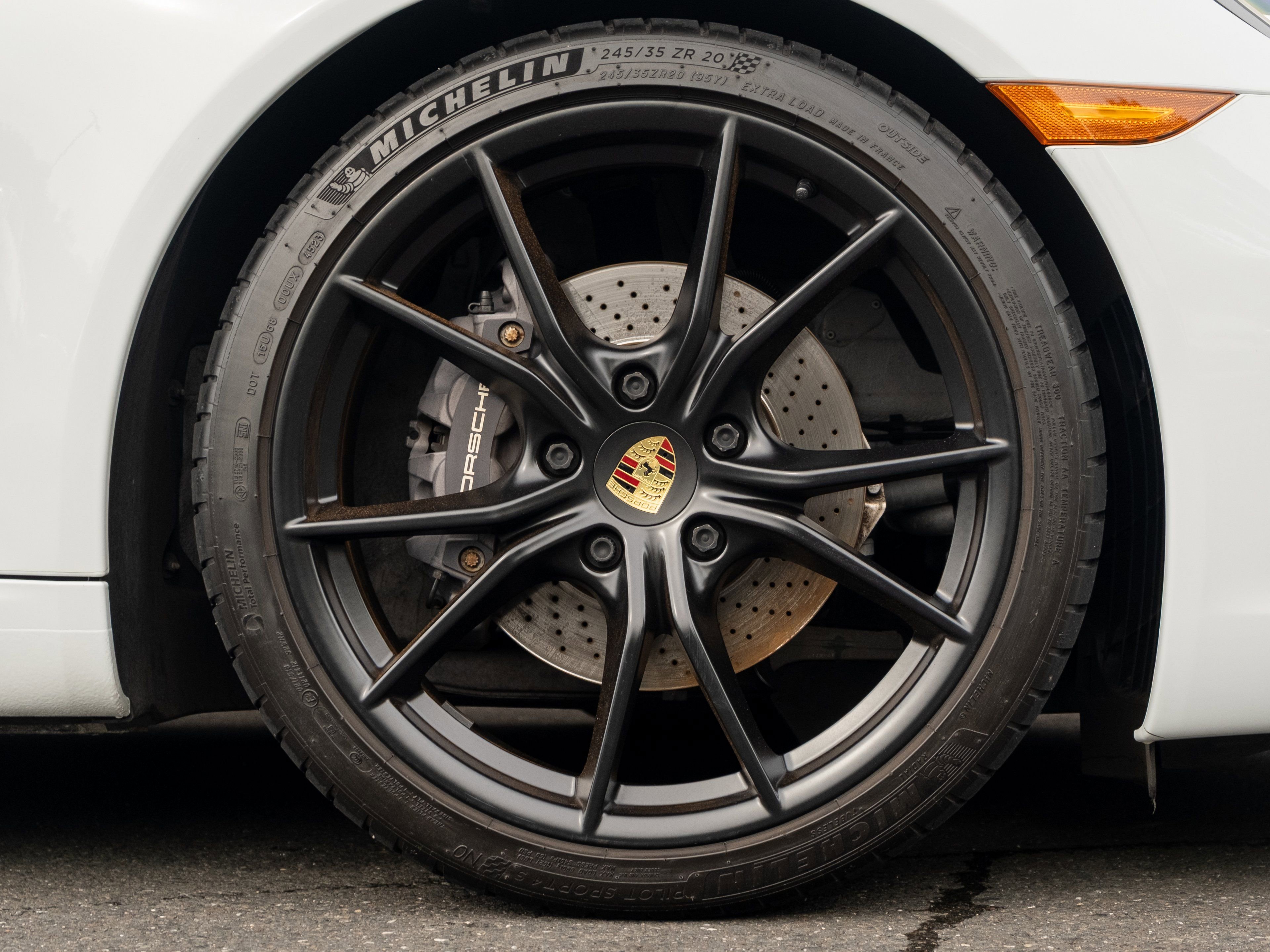 Certified 2017 Porsche 911 Carrera RWD image 15