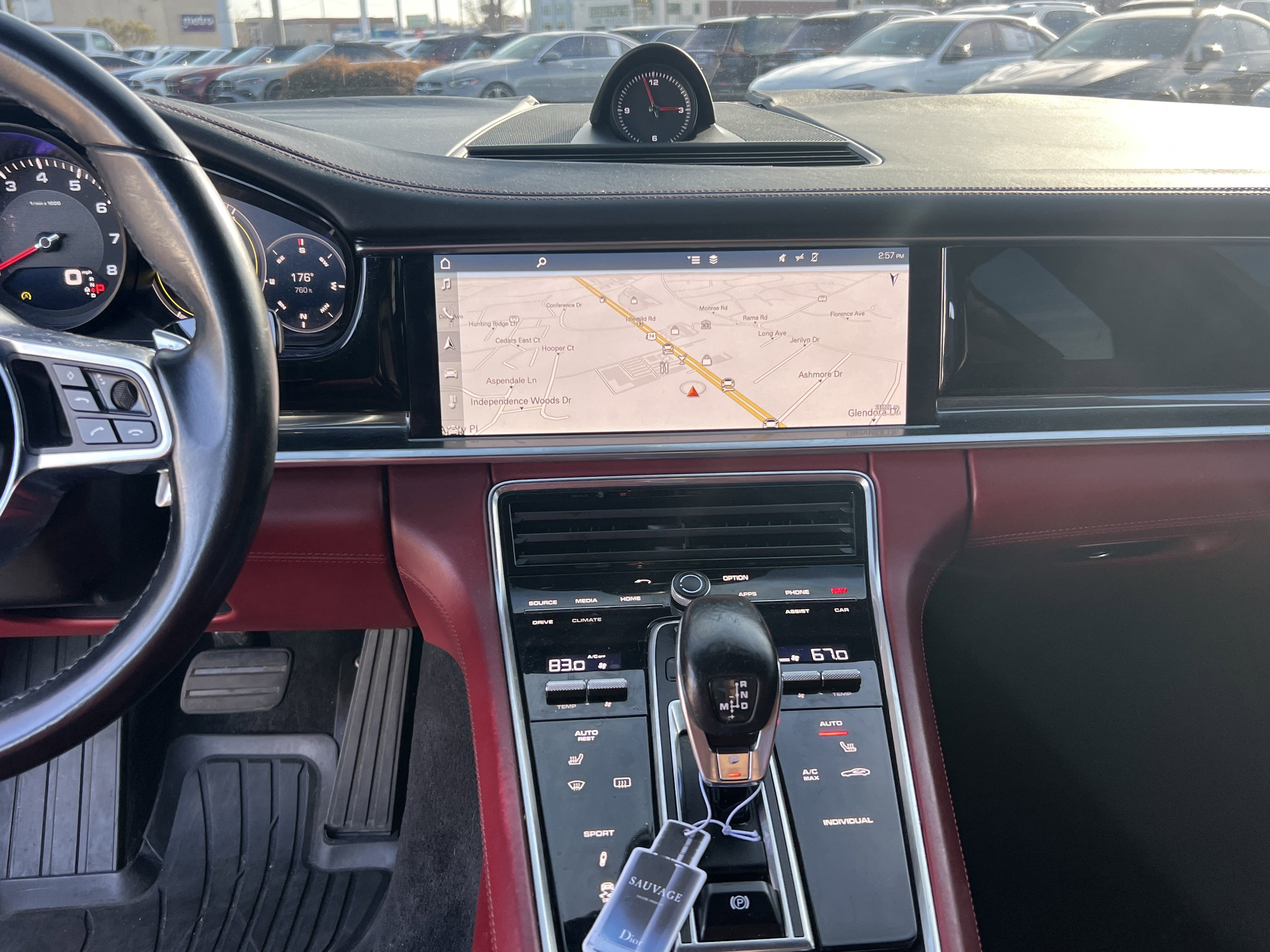 Used 2017 Porsche Panamera 4 image 31