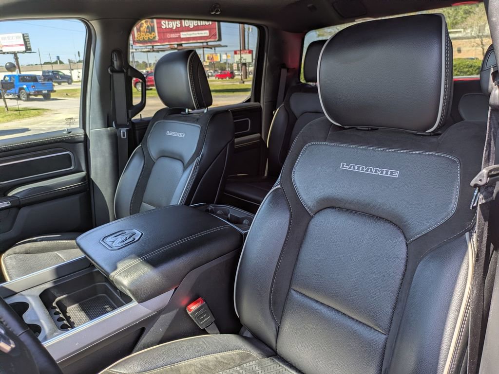 Used 2024 RAM 1500 Laramie image 14