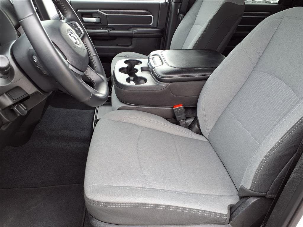 Used 2024 RAM 2500 Big Horn w/ Bed Utility Group image 3