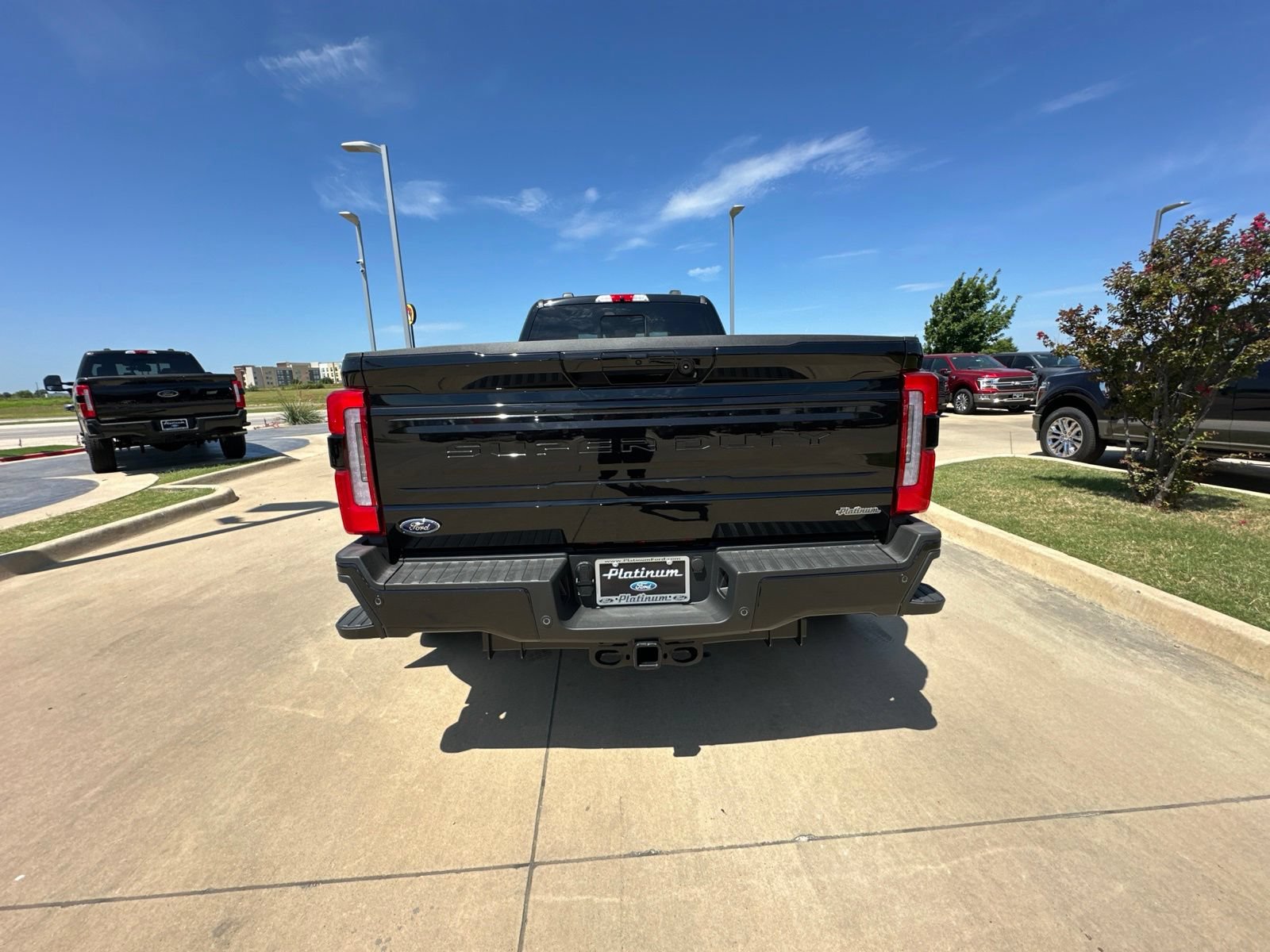 New 2026 Ford F350 Platinum AWD/4WD image 4